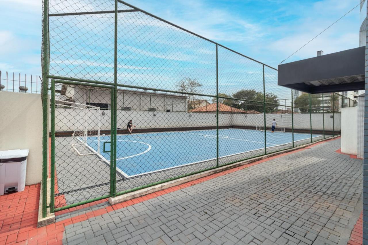 Family Space Curitiba/Vaga De Garagem Gratis Eksteriør billede